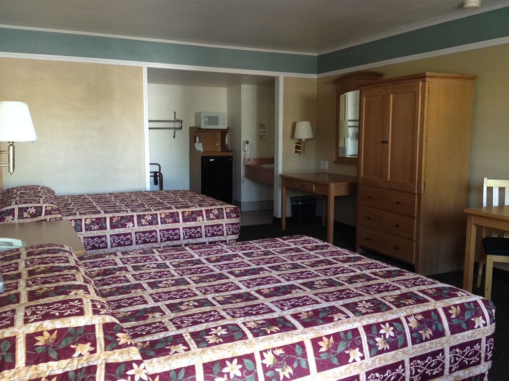 كوتنوود Verde Valley Inn المظهر الخارجي الصورة