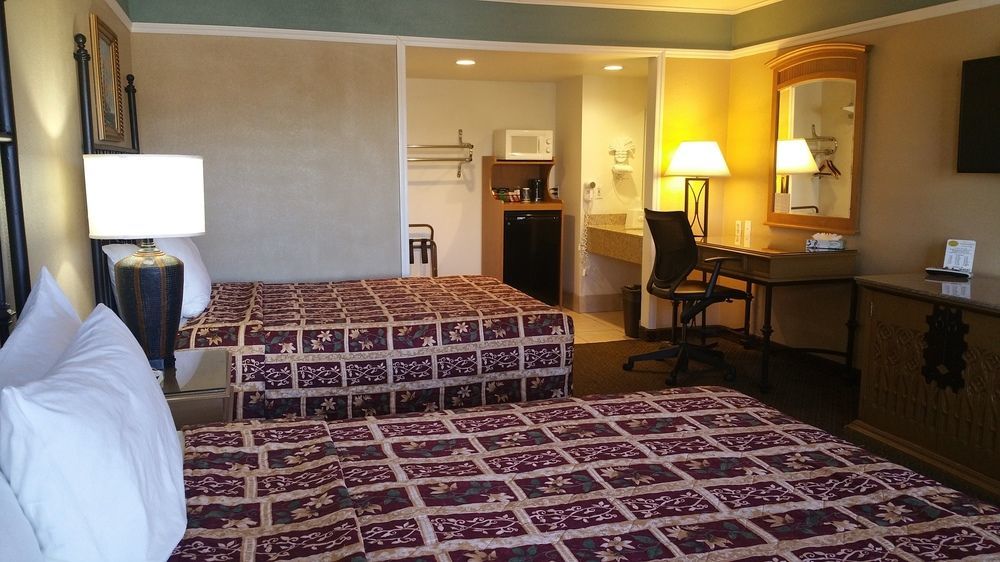 كوتنوود Verde Valley Inn المظهر الخارجي الصورة
