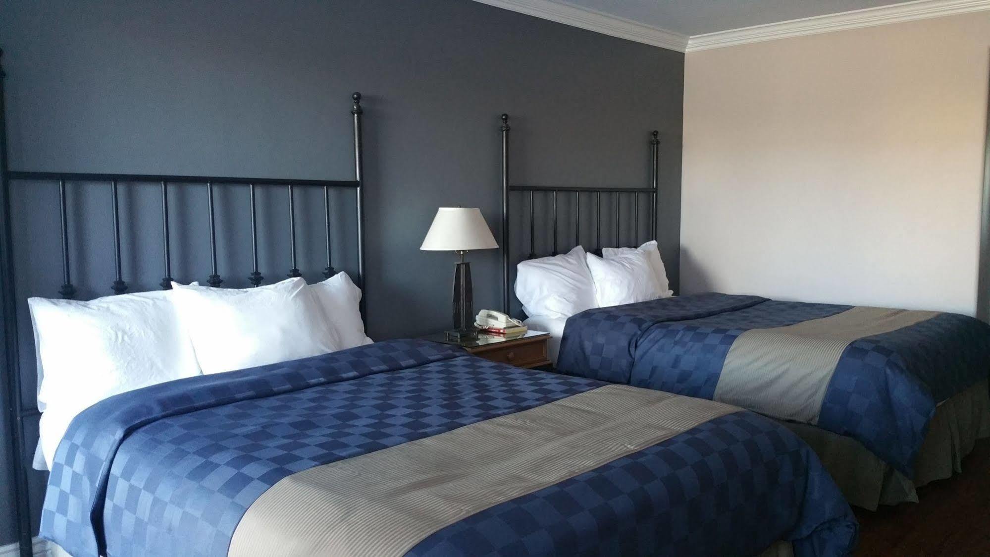 كوتنوود Verde Valley Inn المظهر الخارجي الصورة
