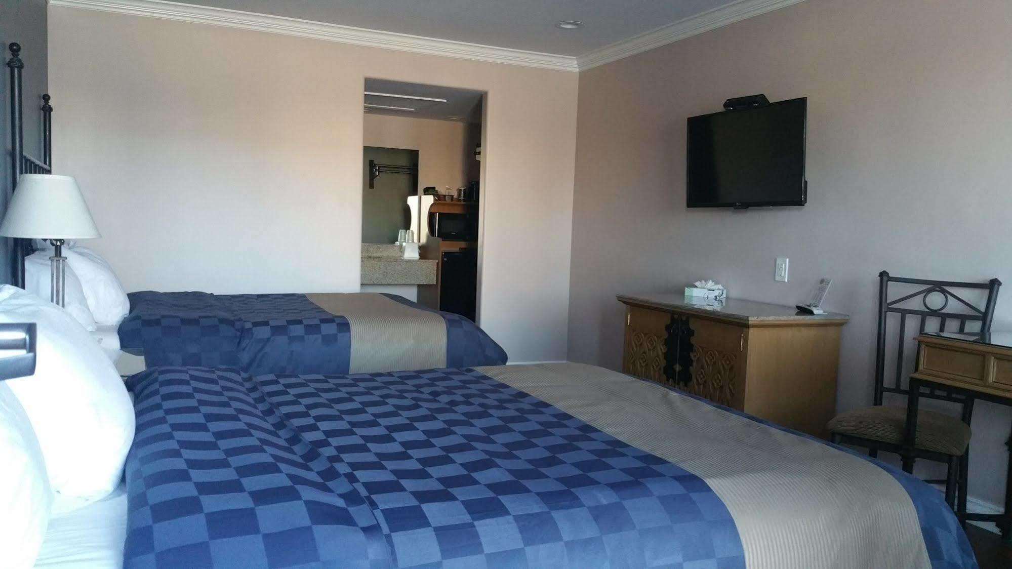 كوتنوود Verde Valley Inn المظهر الخارجي الصورة